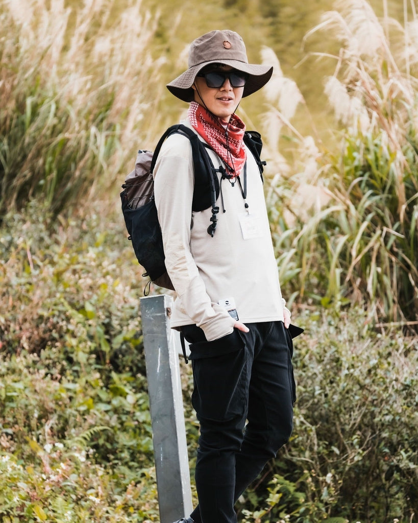 分享一下這次爬山很多人詢問的美麗諾羊毛衣