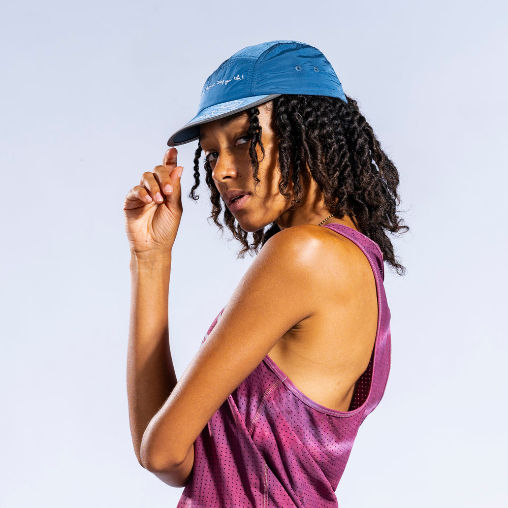 RED LEAF RUNNING CAP – FLIPPOS