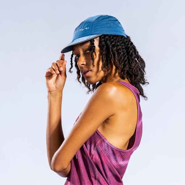 RED LEAF RUNNING CAP